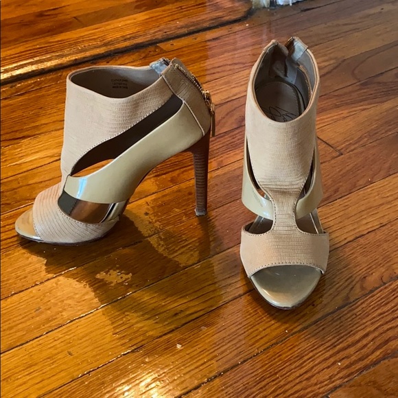 Woman's badgley mishka shoes size 6 - Picture 5 of 5